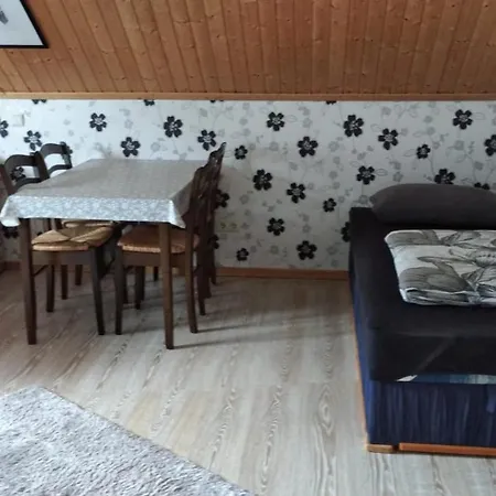 Apartment Blaue Haus Daufenbach